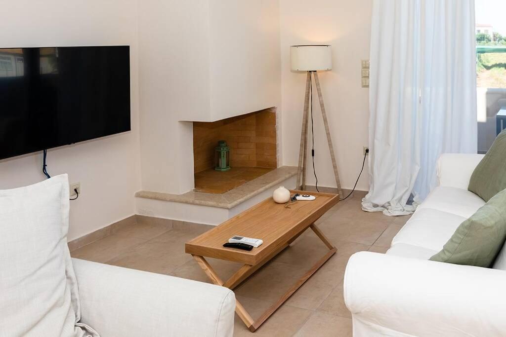 Olea House Kyparissia 80M From The Sea Villa Eksteriør billede